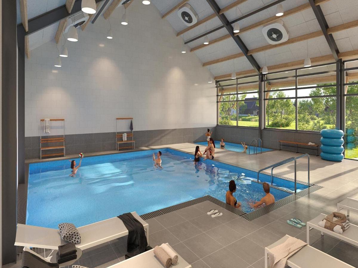Vakantiehuis Luxurious House With Indoor Swimming Pool On A 1 2km From The